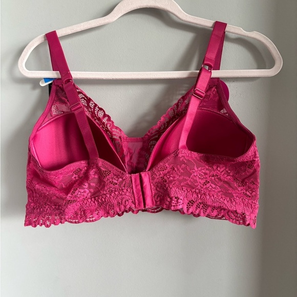 NWT Bali women's Lace Desire Convertible Wire-Free Bra XL, Signature Berry - Picture 6 of 6